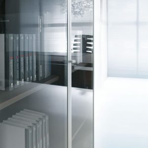 Skriňa so sklenenými AL dverami - nábytok MITO